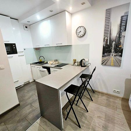 Extra Green Kabaty Apartament Nr 5 Warschau Exterior foto